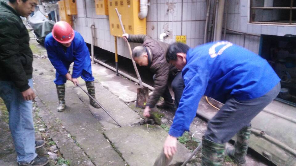 新野清掏化粪池、管道疏通一站式服务<高效><技术><可靠>